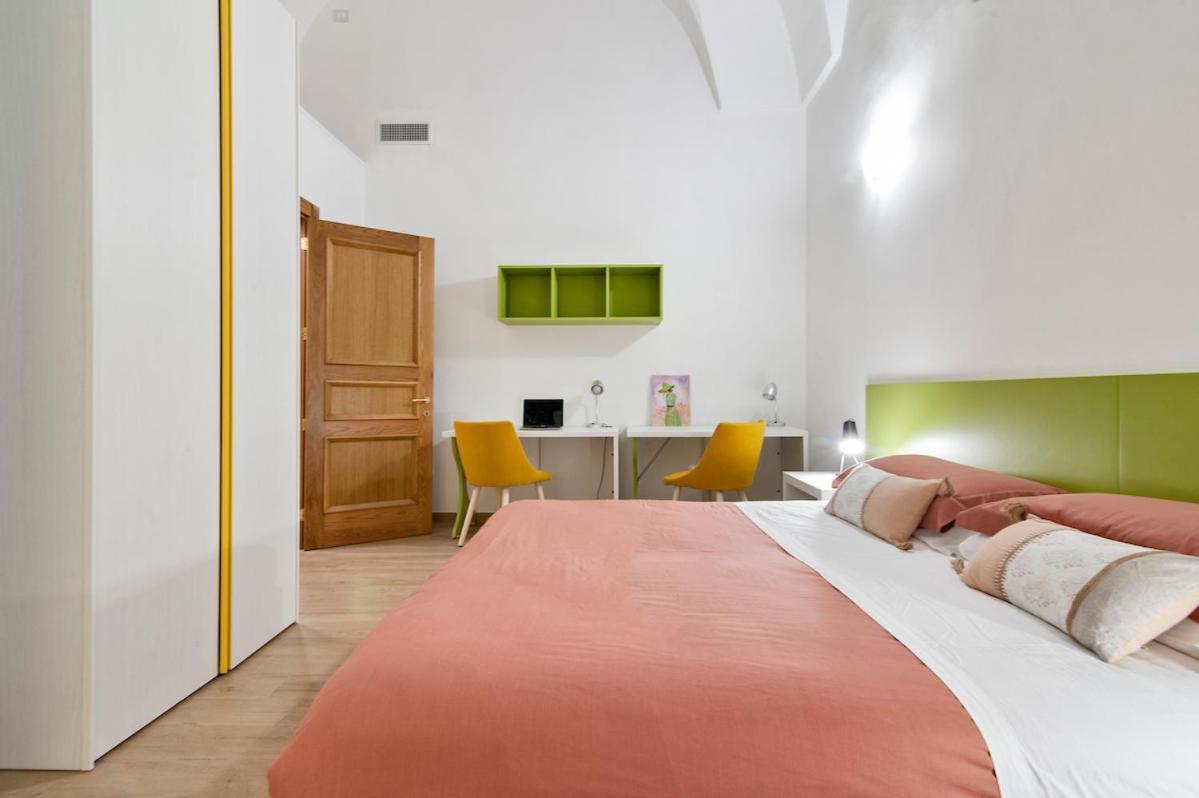 Residence De Franchis - Smart Apartments Lecce Exterior photo